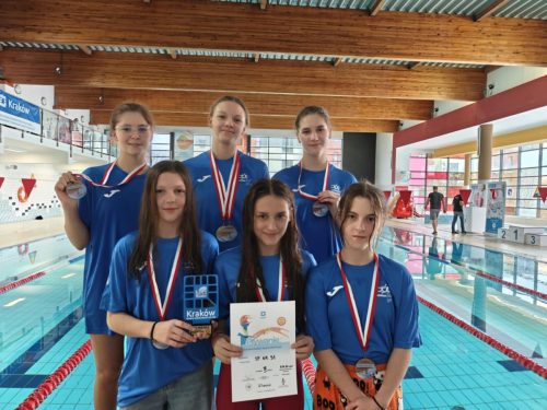 590688232 1465289788697442 8509198410198244382 n